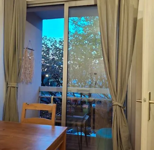 Apartment Porte De Paris Standing Vanves