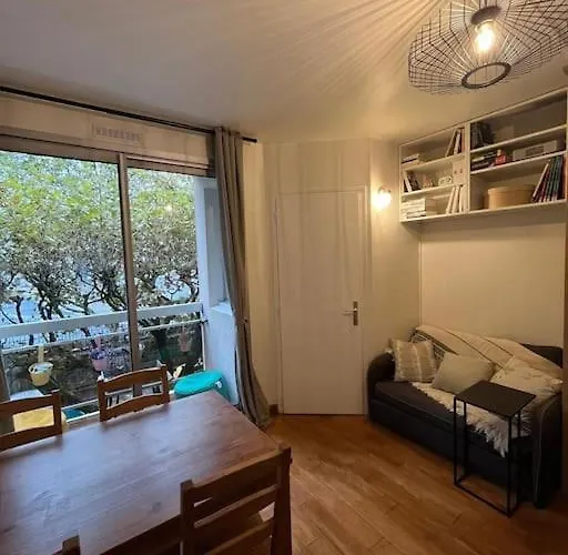 Apartament Porte De Paris Standing Vanves